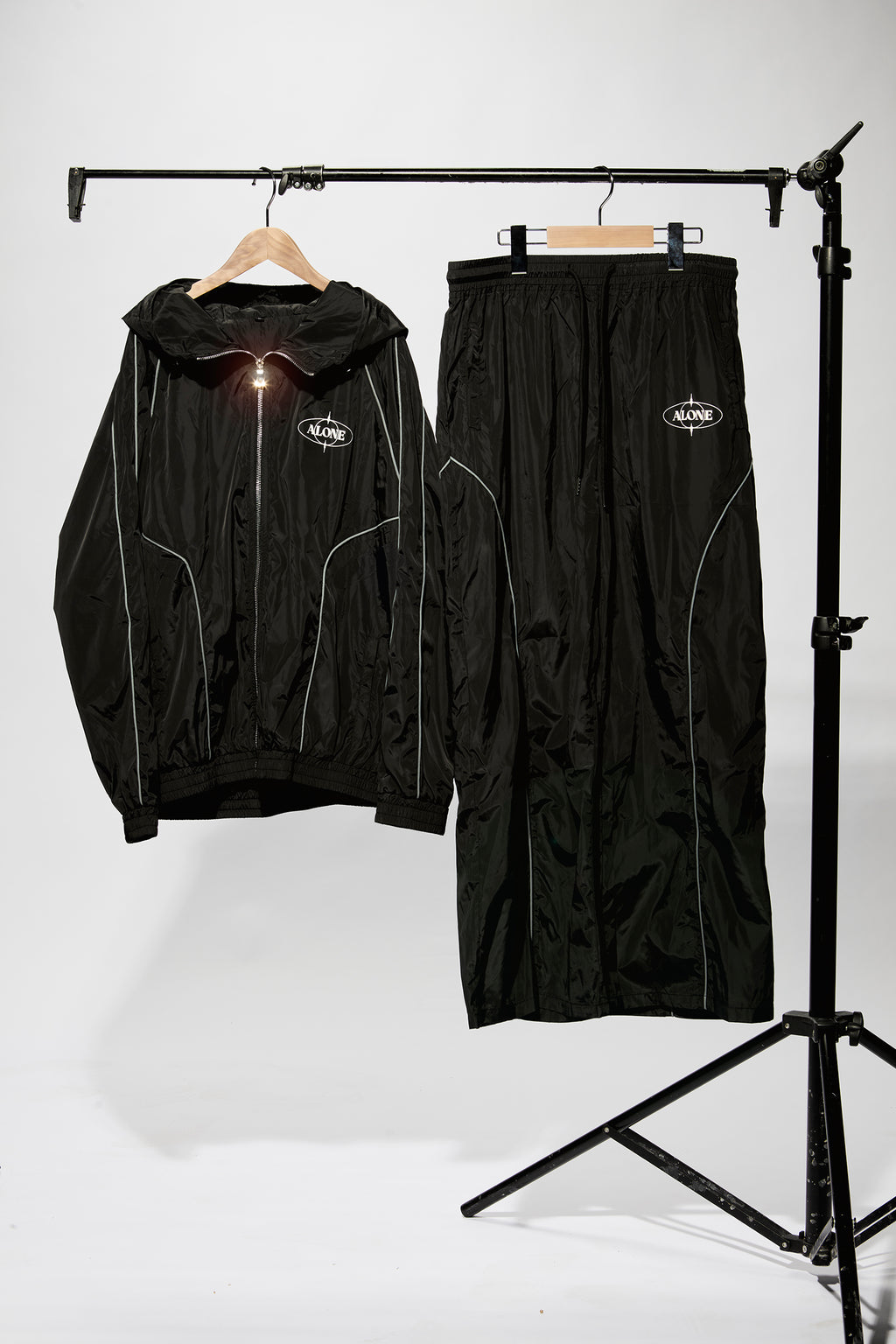 ALONE Reflective Waterproof Set | Ensemble Imperméable Réfléchissant